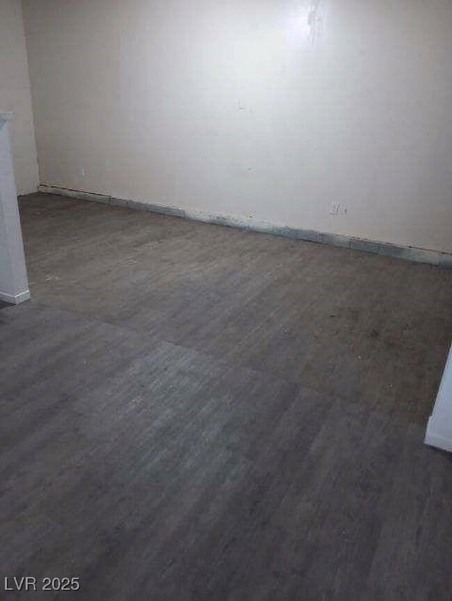 Building Photo - 301 Lance Ave