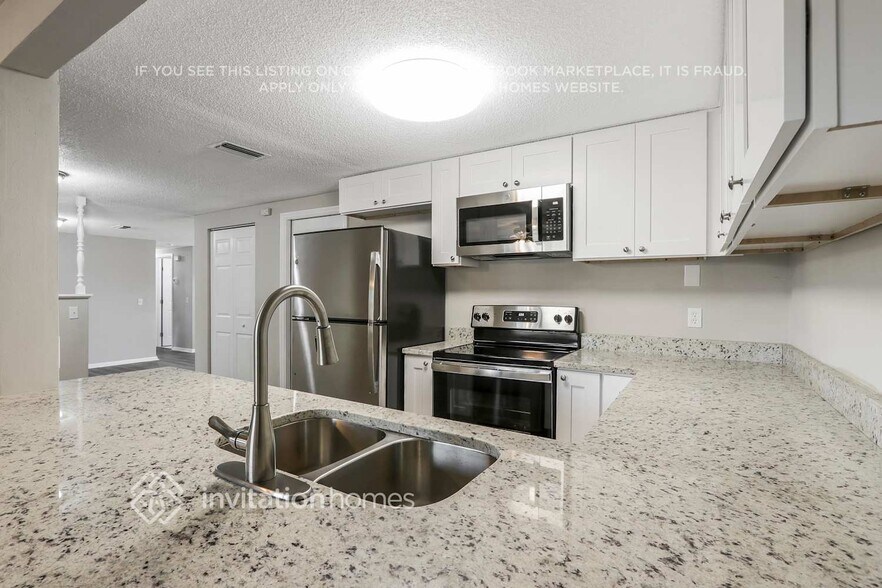 Building Photo - 6905 Alta Vista St