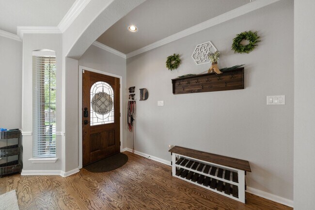 Building Photo - Stunning Home with Pool Now Available in t...