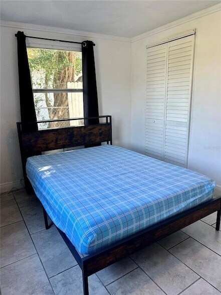 Building Photo - 2003 E Humphrey St