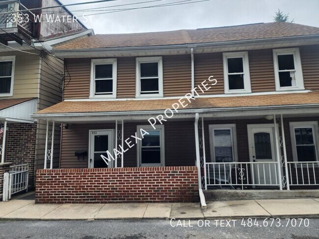 Primary Photo - 3 Bedrooms, 1 car garage and finished rec ...