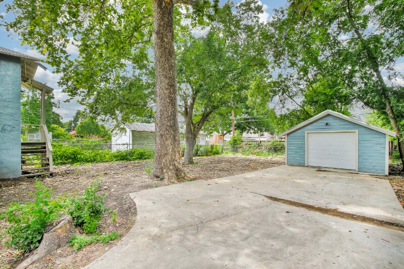 Building Photo - 1719 McKinley Ave