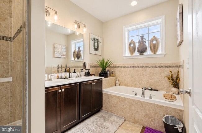 Building Photo - 4822 Forest Pines Dr