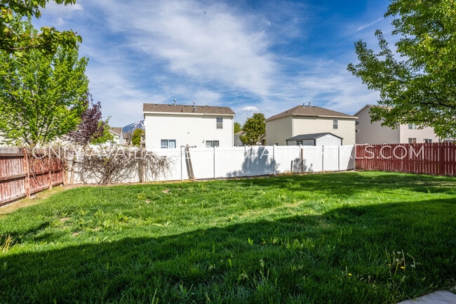 Building Photo - 215 S 1050 W