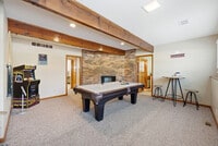 Building Photo - 1212 Johnston Dr