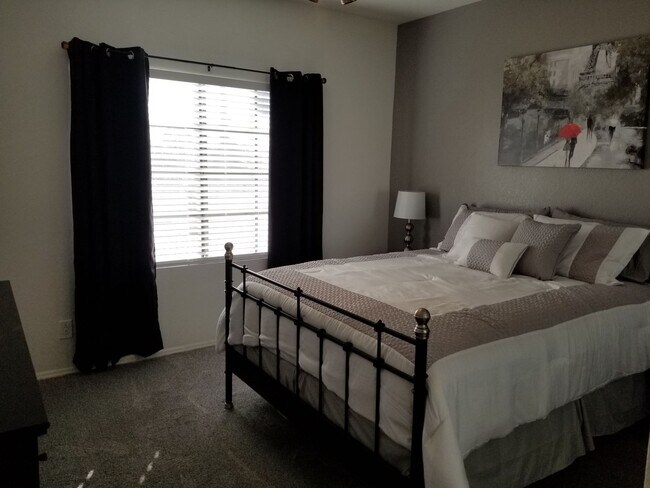 Building Photo - Cozy 1-Bedroom, 1-Bath Condo – 2nd Floor a...