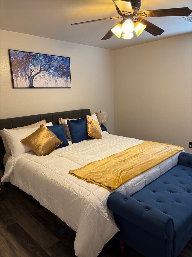 Building Photo - Furnished, 1-Year Long-Term Rental