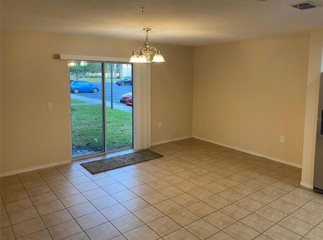 Building Photo - 3 BR/2.5BA | Newly Renovated Single Family Home | Private Rear Patio | Community Pool | In Compas...