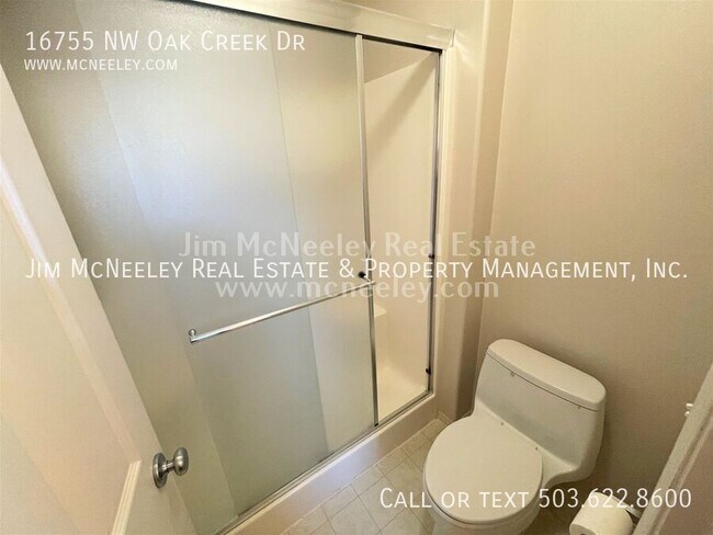 Building Photo - 16755 NW Oak Creek Dr