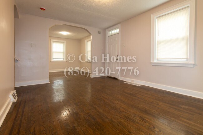 Building Photo - 3042 Porter Rd
