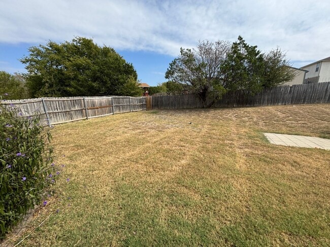 Building Photo - 3610 Fox Glove Ln