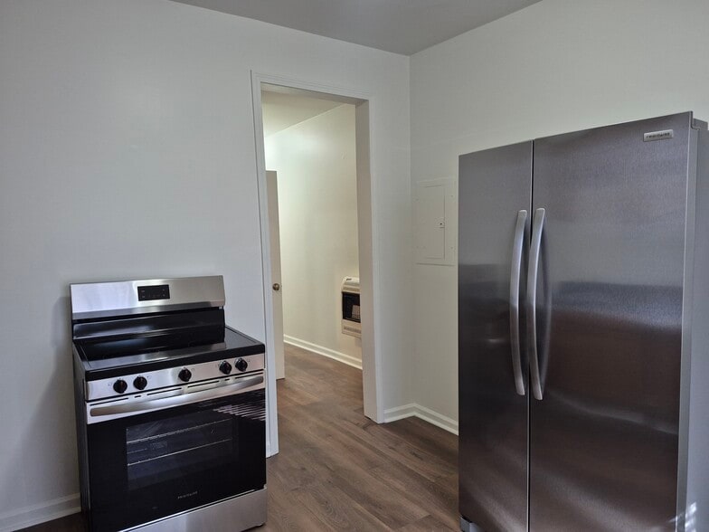 Building Photo - 2200 Cansler Ave