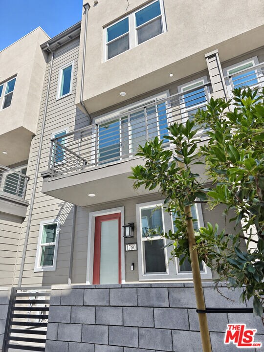 Building Photo - 1780 Lychee St
