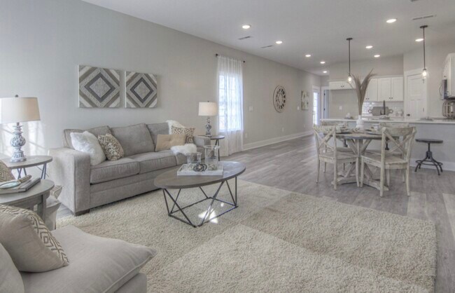 Building Photo - 717 Perrigan Ln