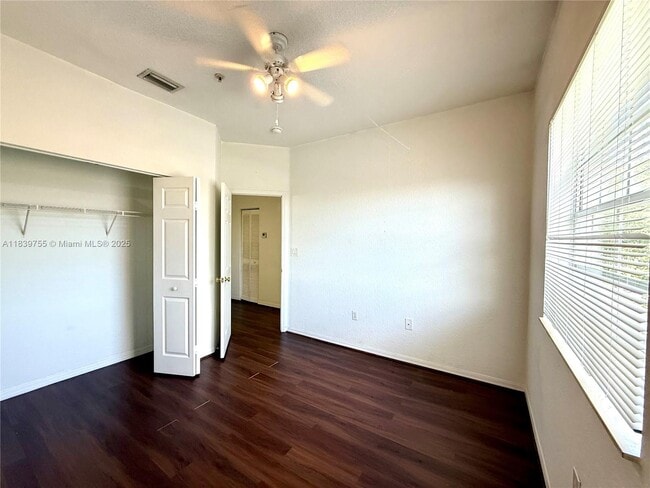 Building Photo - 5670 NW 116th Ave