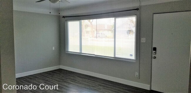 Building Photo - 743 E Coronado Rd