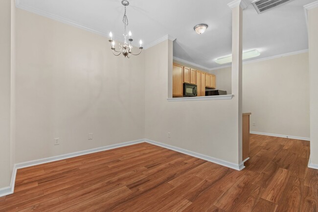 Building Photo - AVAILABLE NOW! PET FRIENDLY! Great 3-Story Townhome Located near Wake Forest!