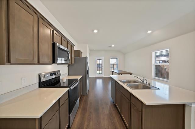 Building Photo - 3114 Pr Hl Grv