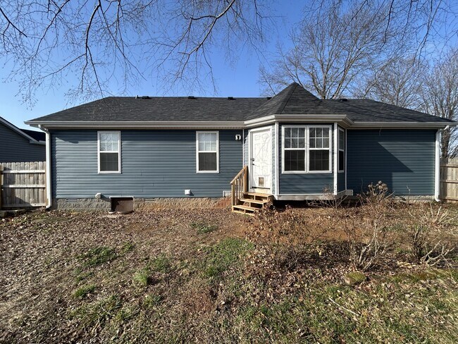 Building Photo - 3878 Roscommon Way