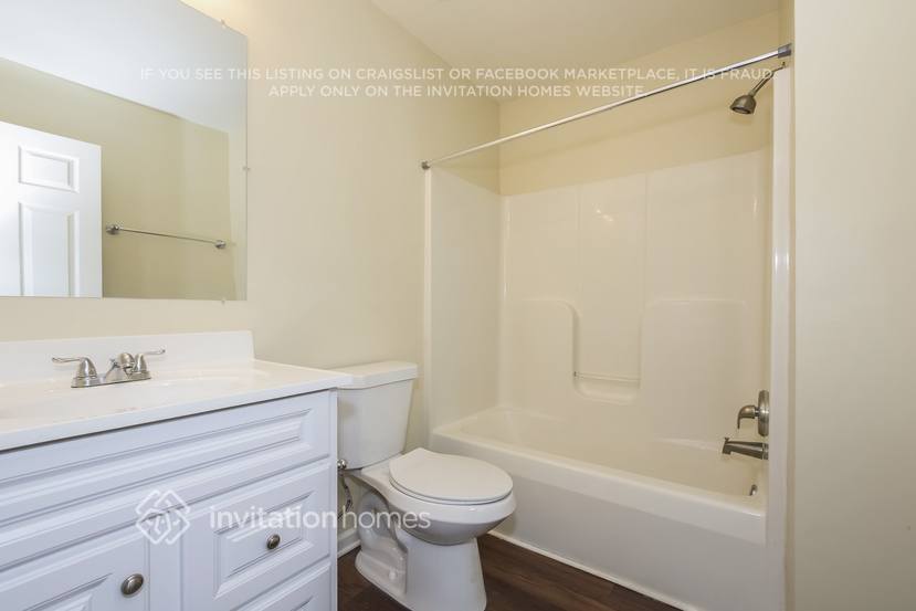 Building Photo - 2517 Ashby Woods Dr