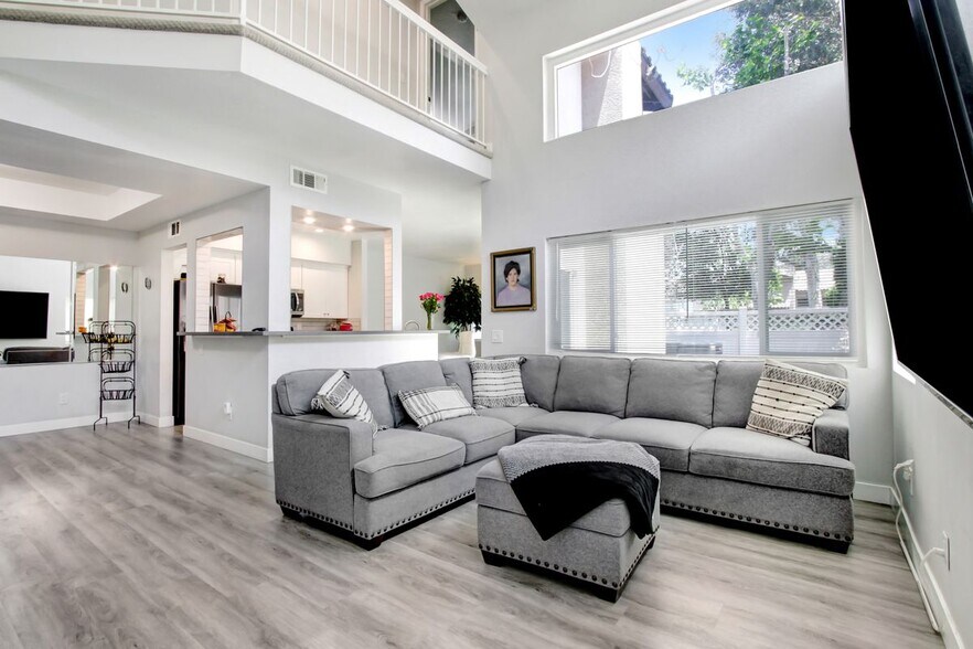 Building Photo - 3701 Camino Anguilla