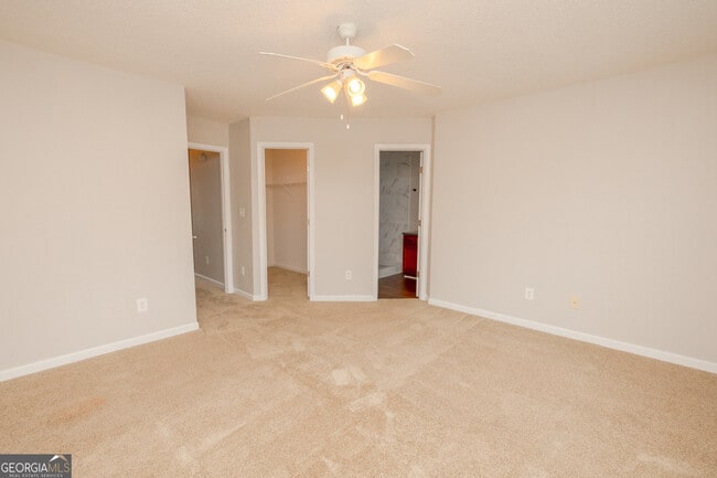 Building Photo - 2256 Nicole Dr