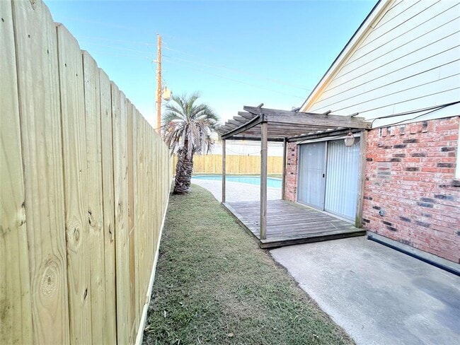 Building Photo - 119 Asheboro Dr