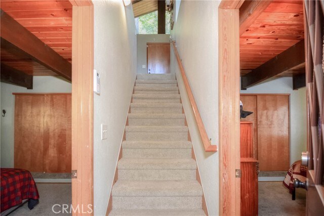 Building Photo - 828 Fern Dr