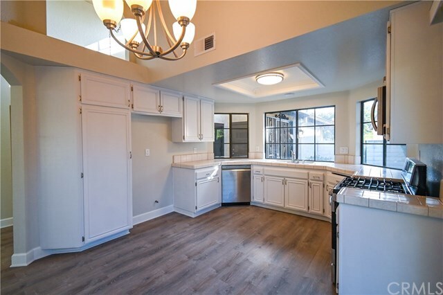 Building Photo - 1131 N Outrigger Way