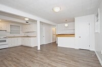 Building Photo - Fry's Spring Basement Apartment
