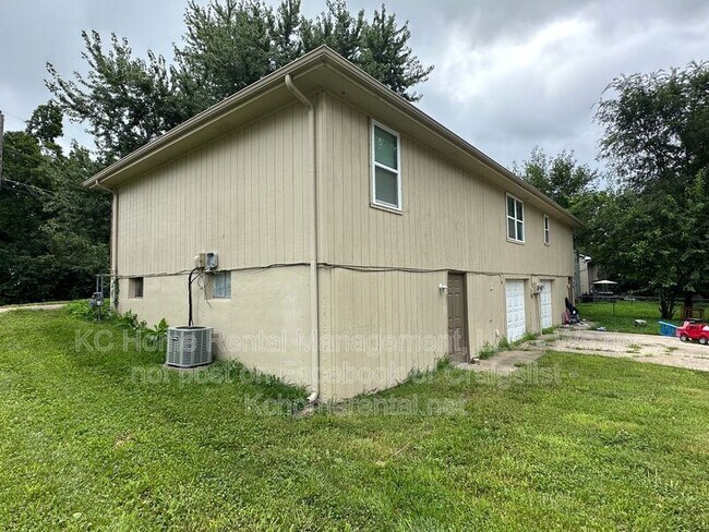 Building Photo - 420 N Jennings Rd