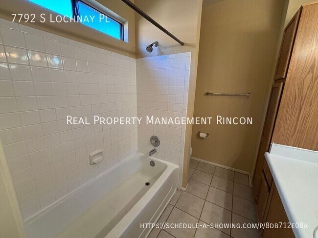 Building Photo - 7792 S Lochnay Pl