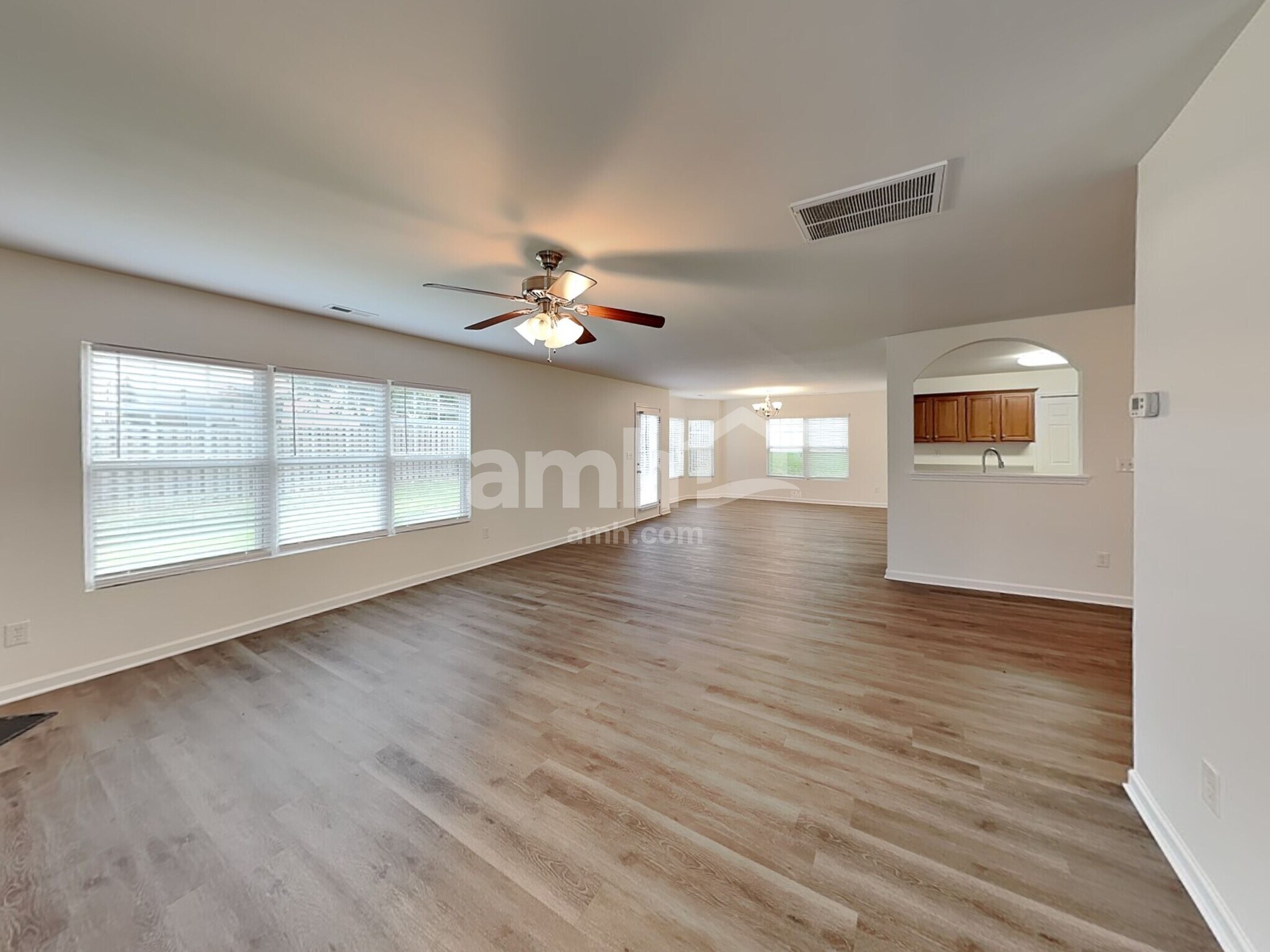 Building Photo - 146 Millen Dr