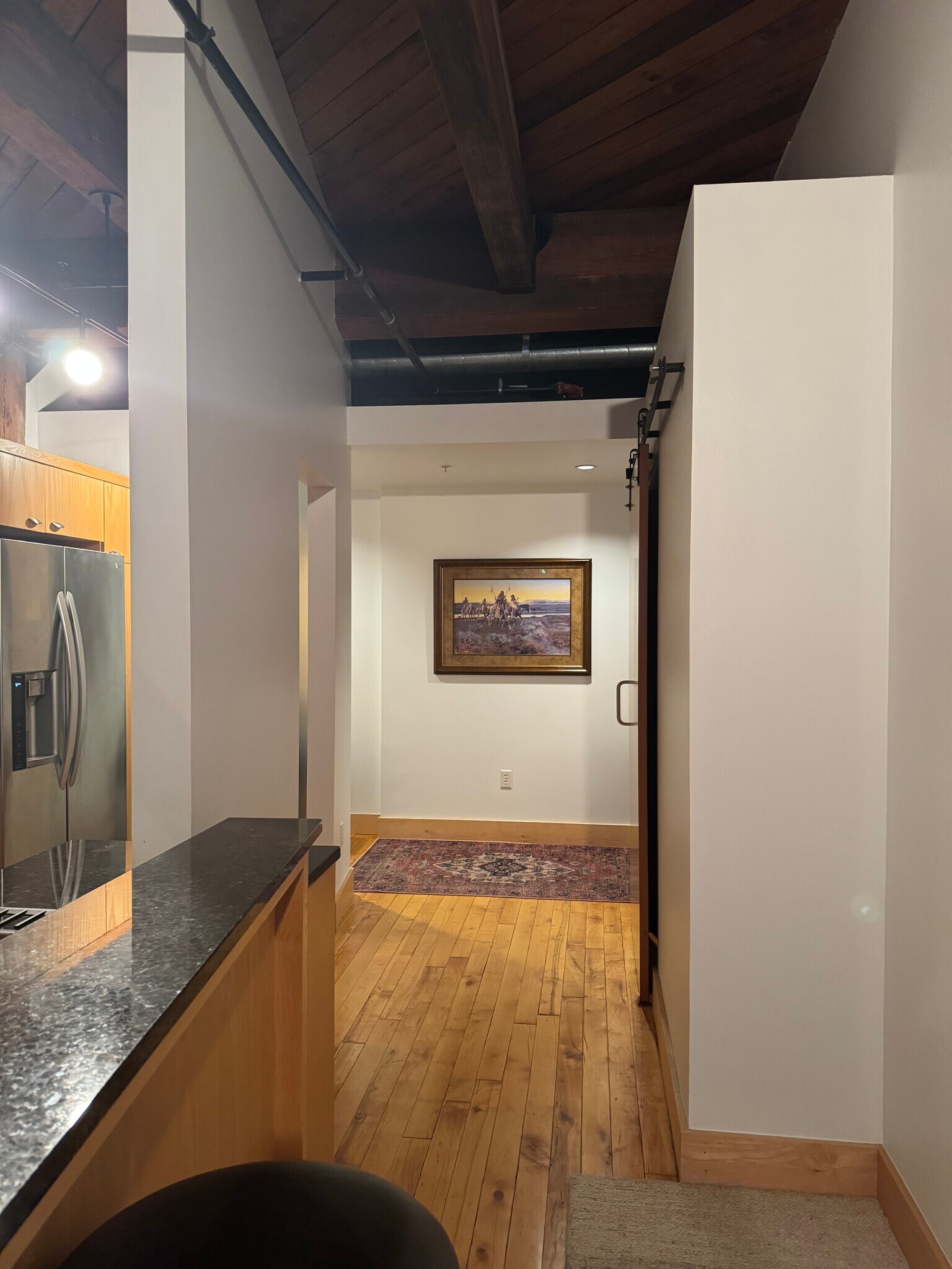 Building Photo - 105 S 9th St