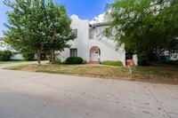 Building Photo - 1824 Carey Pl