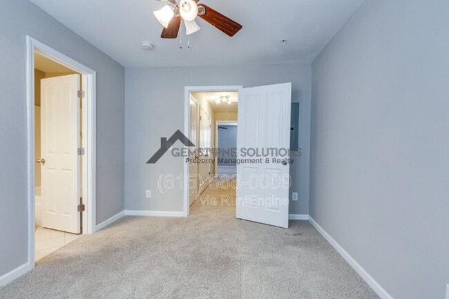 Building Photo - 6007 Dupont Cove Dr