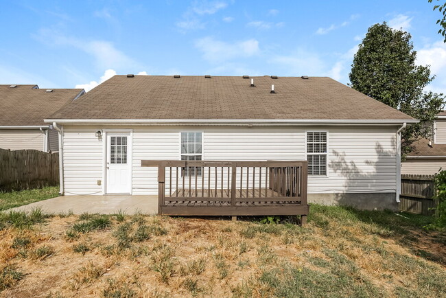 Building Photo - 147 Howard Woody Dr