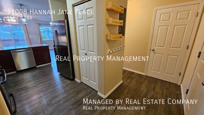 Building Photo - 11008 Hannah Jane Pl