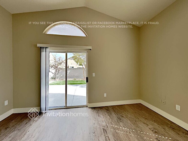 Building Photo - 9578 Lavarun Ct