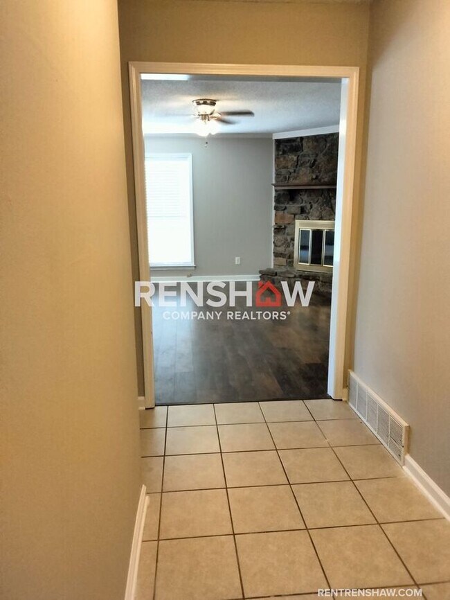 Fresh on the MARKET in Kirby Meadows 3 bed... 3608 Kirby Terrace Dr