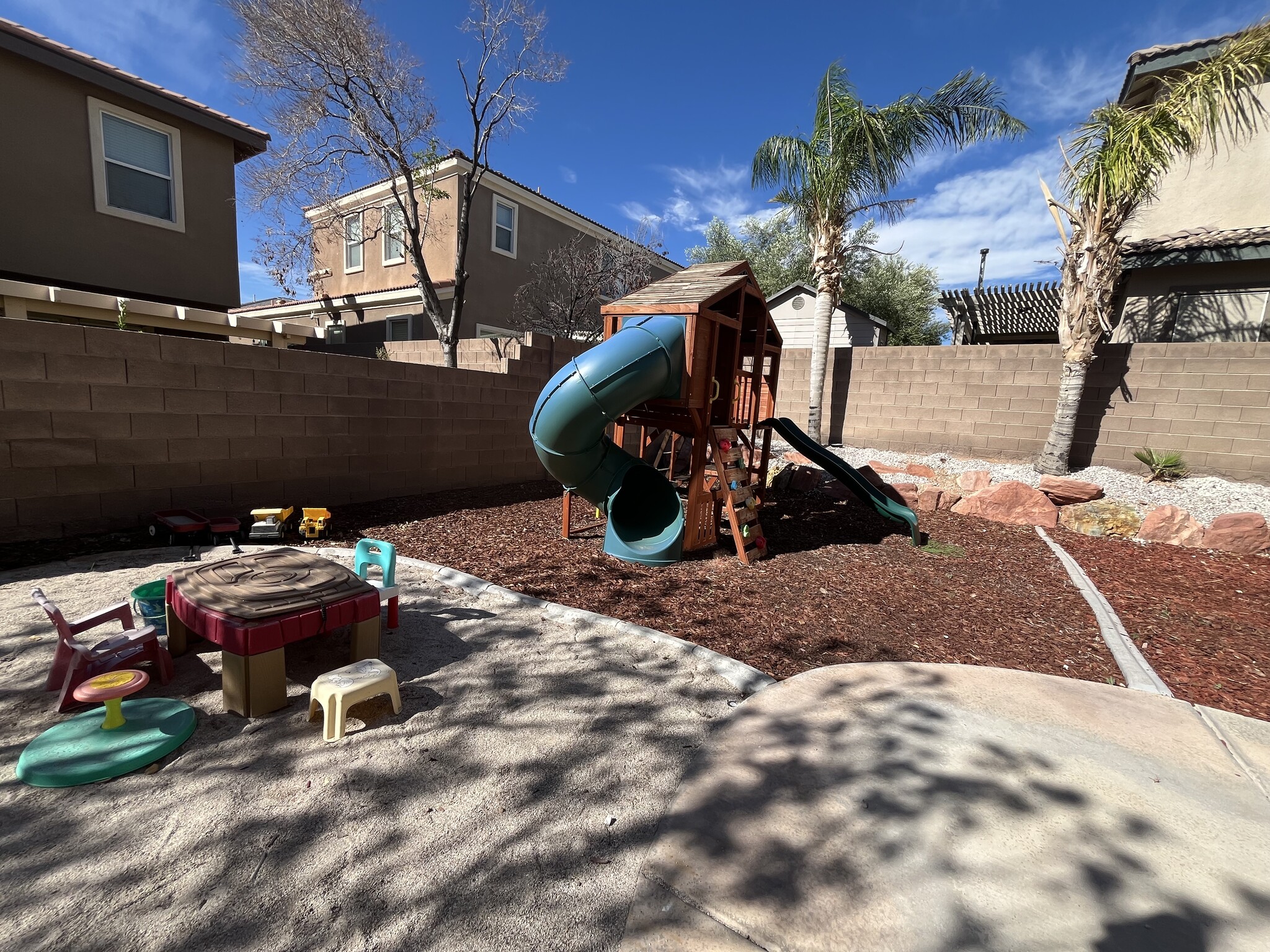 Building Photo - 7729 Villa Gabriela Ave