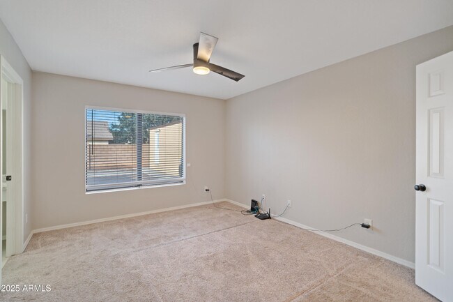 Building Photo - 8316 W Sweetwater Ave