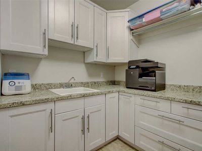 Building Photo - 584 N Dutch Summit Ct