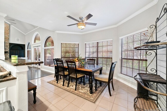 Building Photo - 8 Rogers Wood