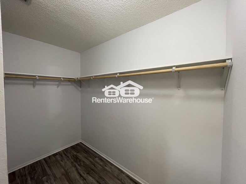 Building Photo - 4337 Edenrose Way