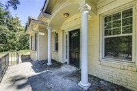 Building Photo - 483 Burlington Rd NE