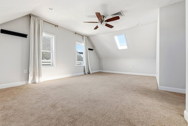 Building Photo - 21 Emerton St