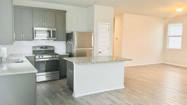 Building Photo - 1305 Goforth Rd