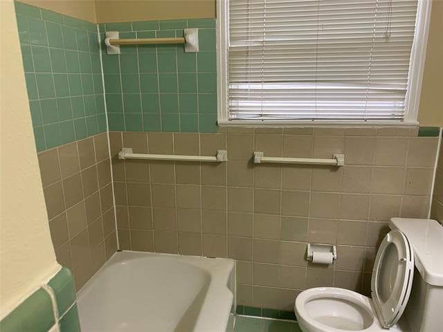 Building Photo - 2912 W Clarendon Dr