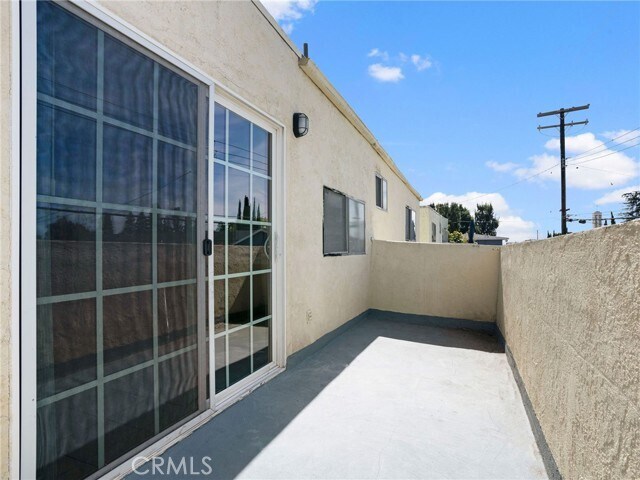 Building Photo - 7037 Milton Ave